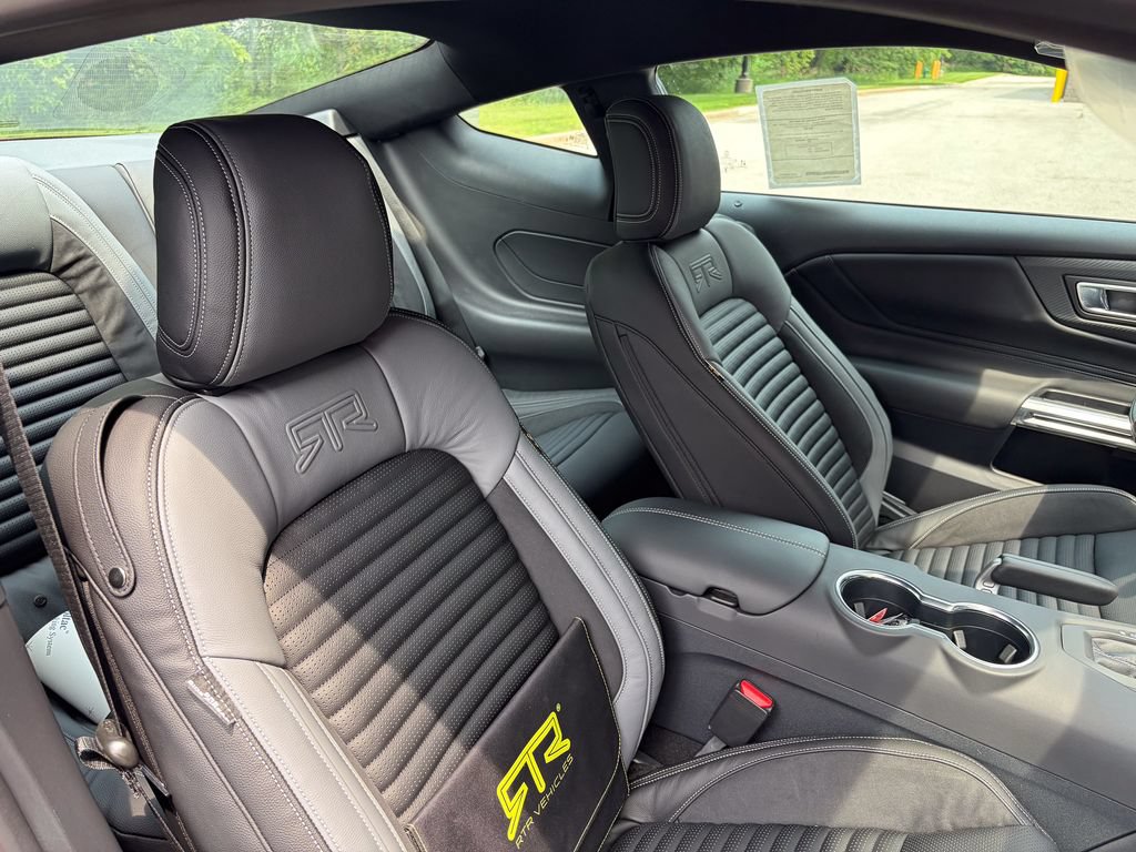 New 2026 Ford Mustang GT Premium w/ GT Performance Package RWD image 22