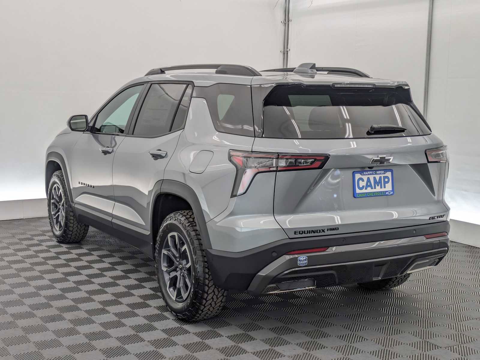 New 2026 Chevrolet Equinox ACTIV image 4