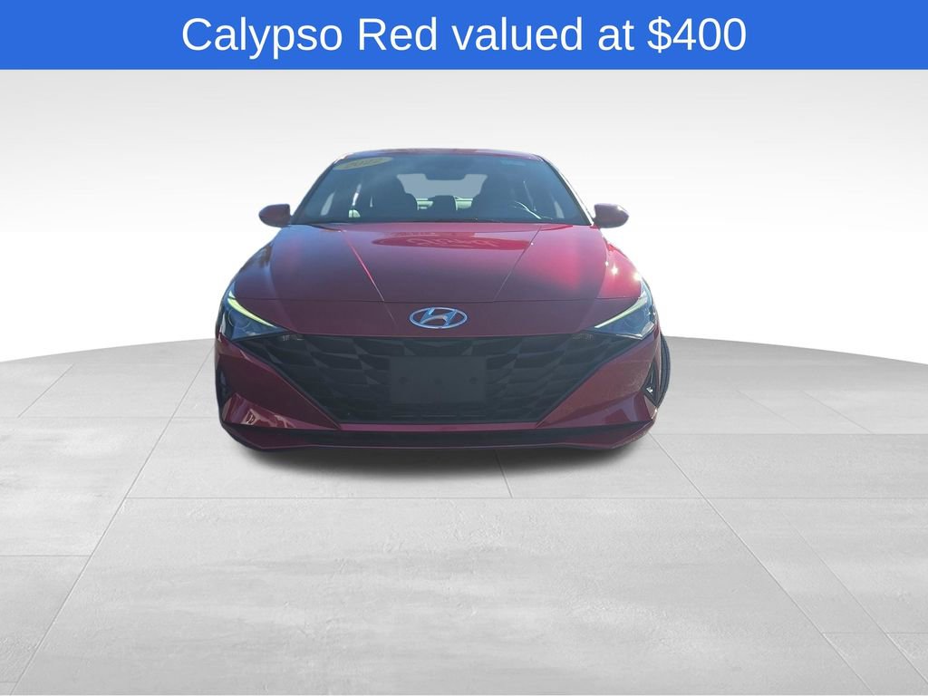 Used 2022 Hyundai Elantra SEL image 3