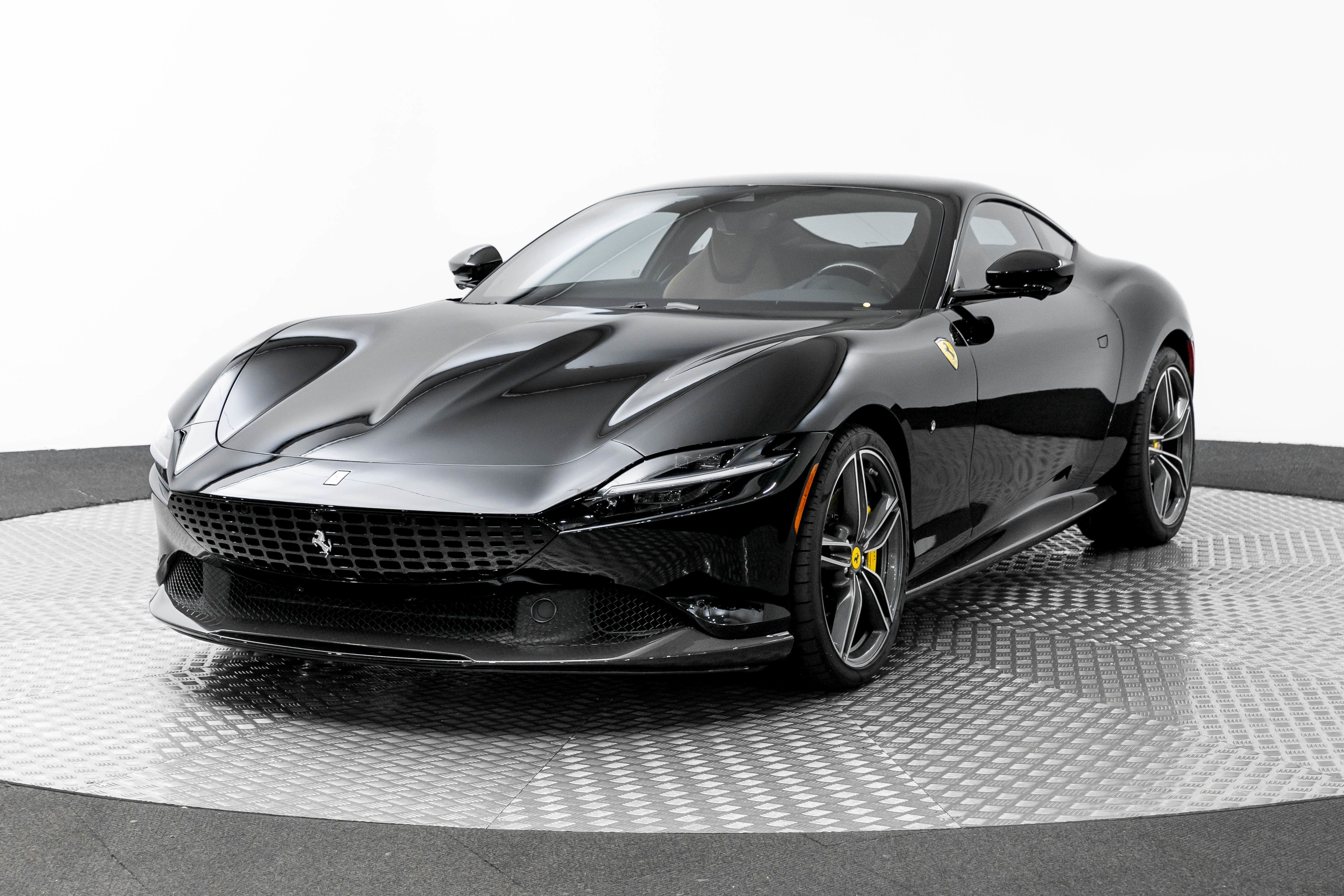 Certified 2024 Ferrari Roma image 1
