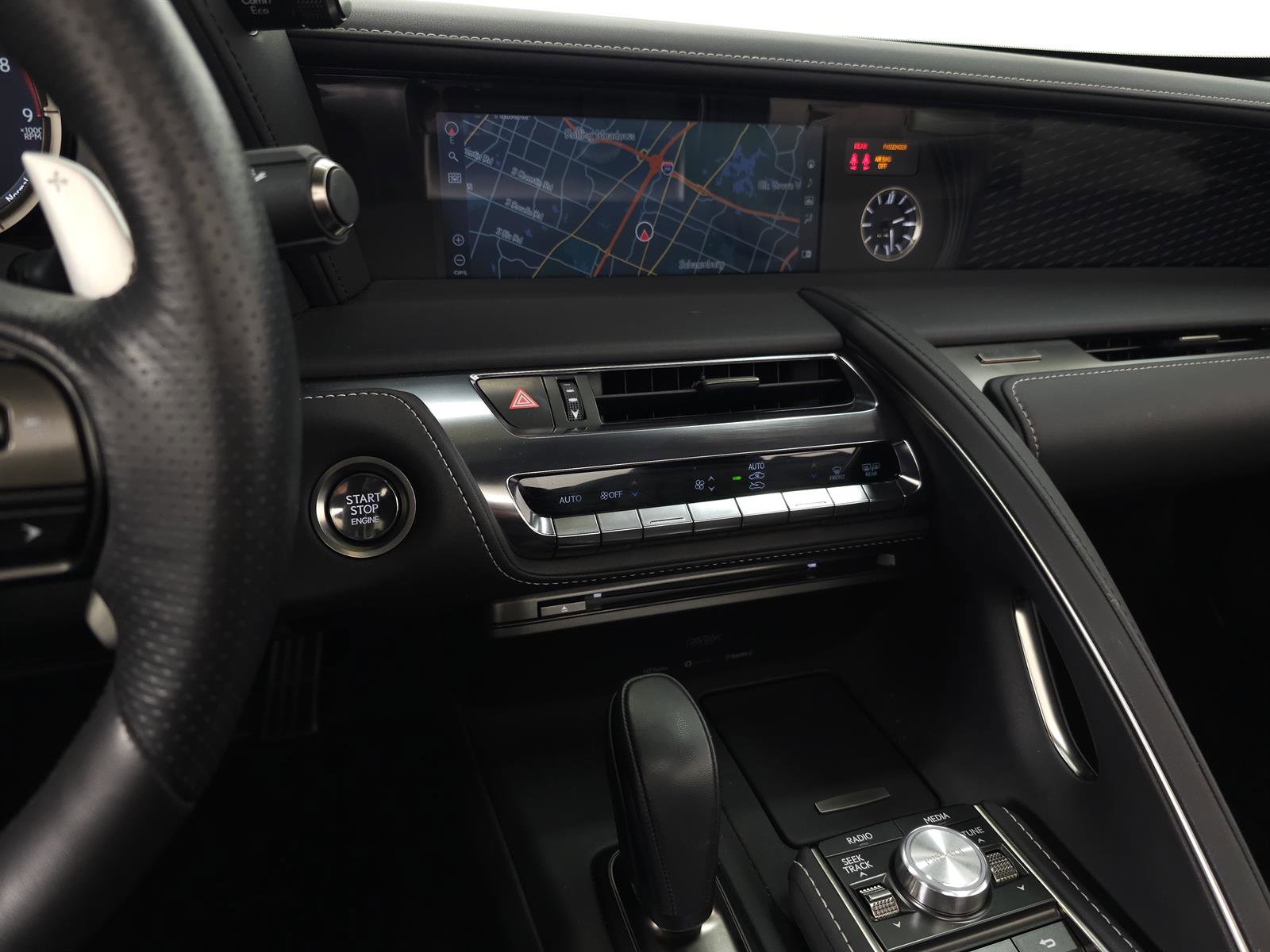 Used 2023 Lexus LC 500 Convertible image 22