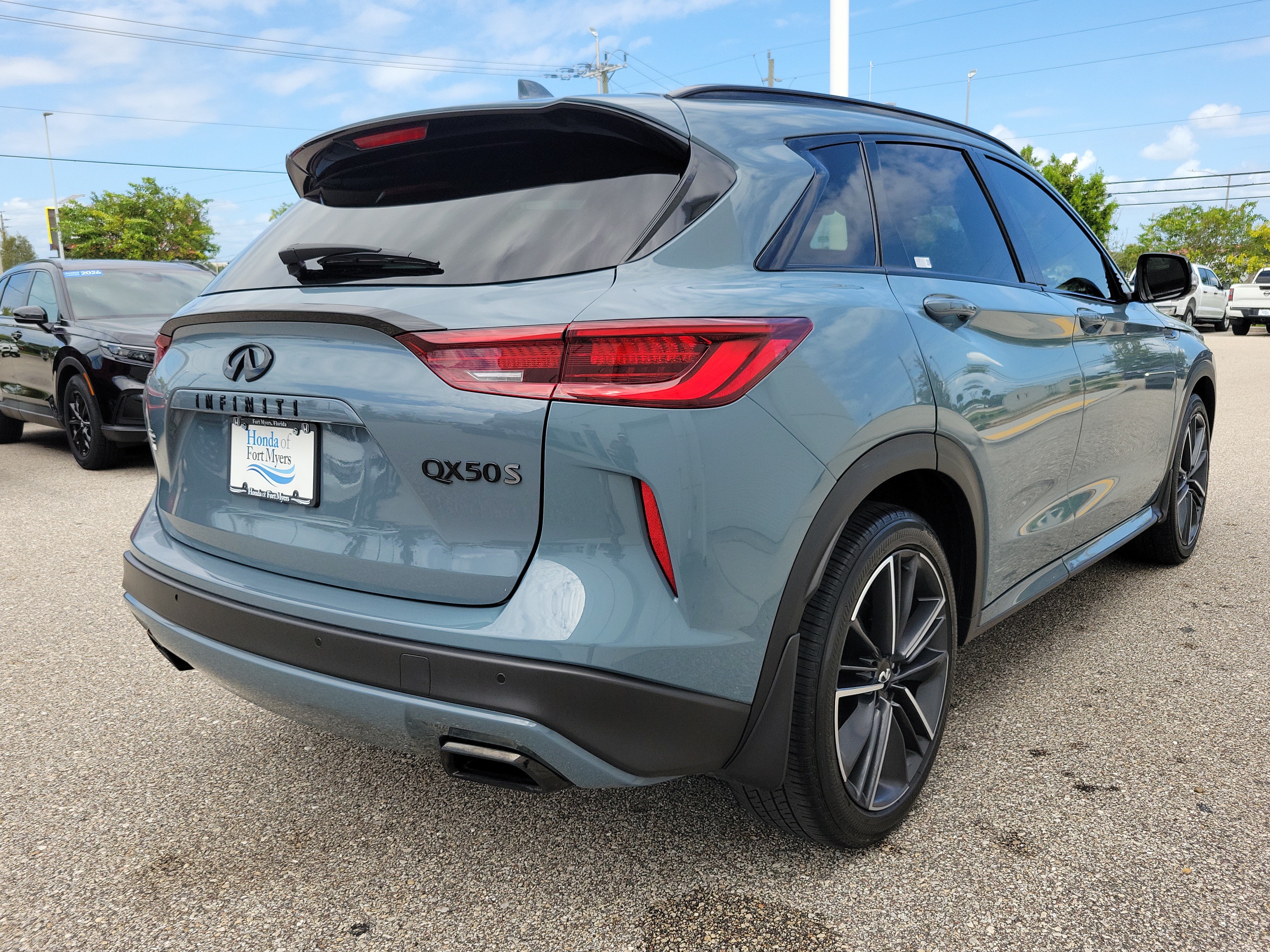 Used 2023 INFINITI QX50 Sport w/ Cargo Package FWD image 6