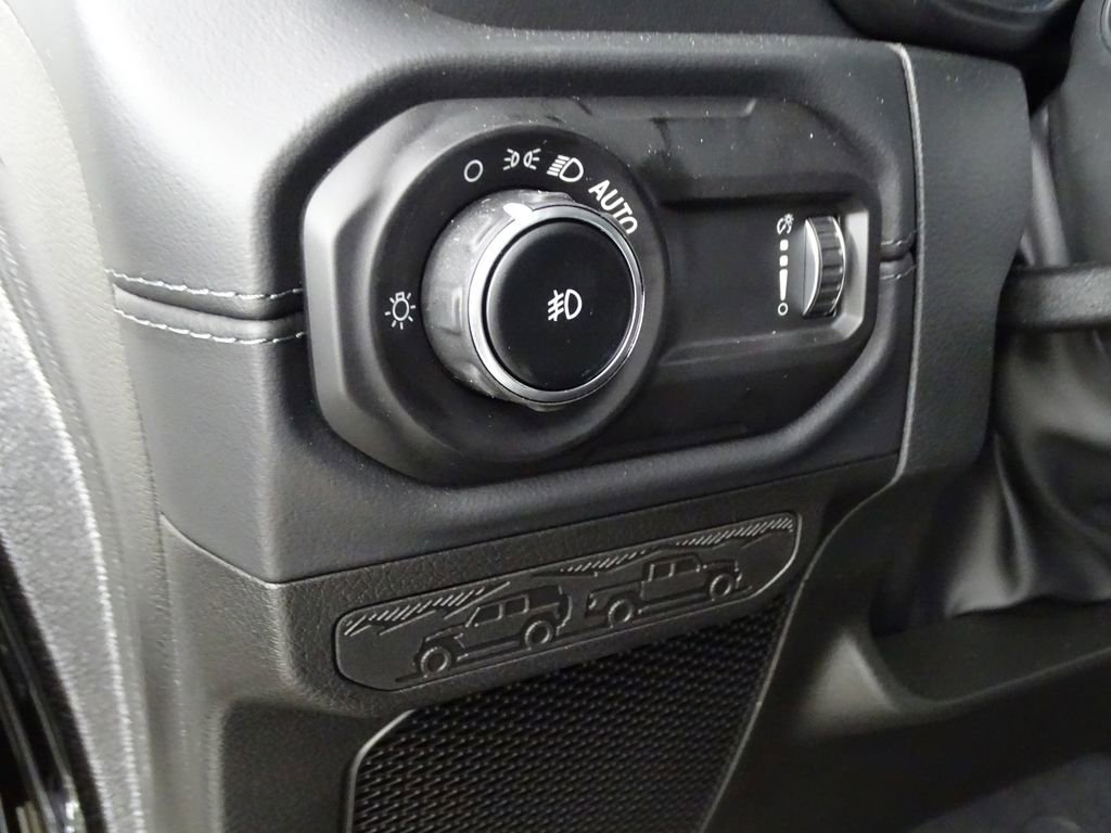 New 2026 Jeep Wrangler Sahara image 18