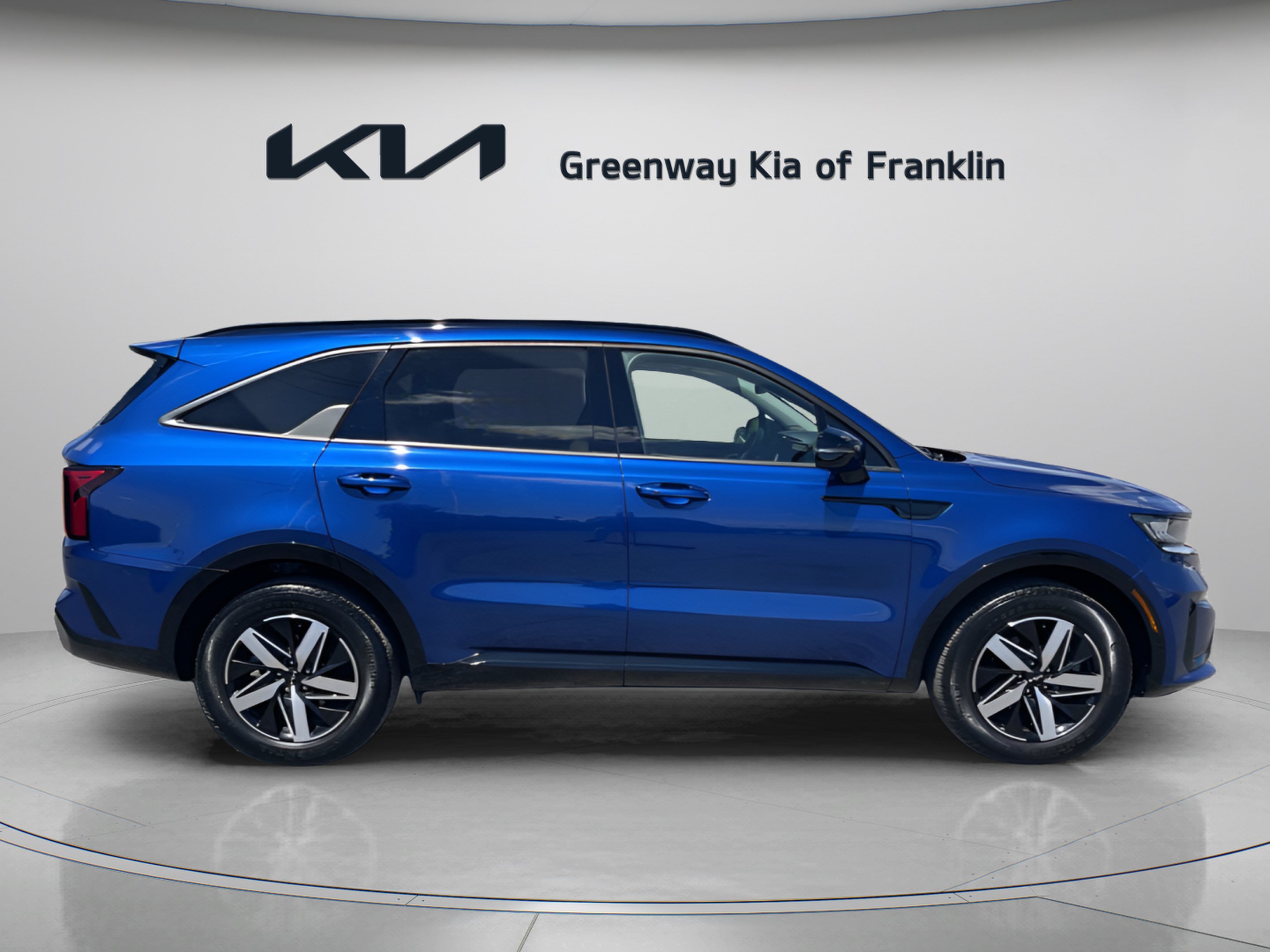 Used 2023 Kia Sorento EX w/ Panoramic Sunroof Package FWD image 8