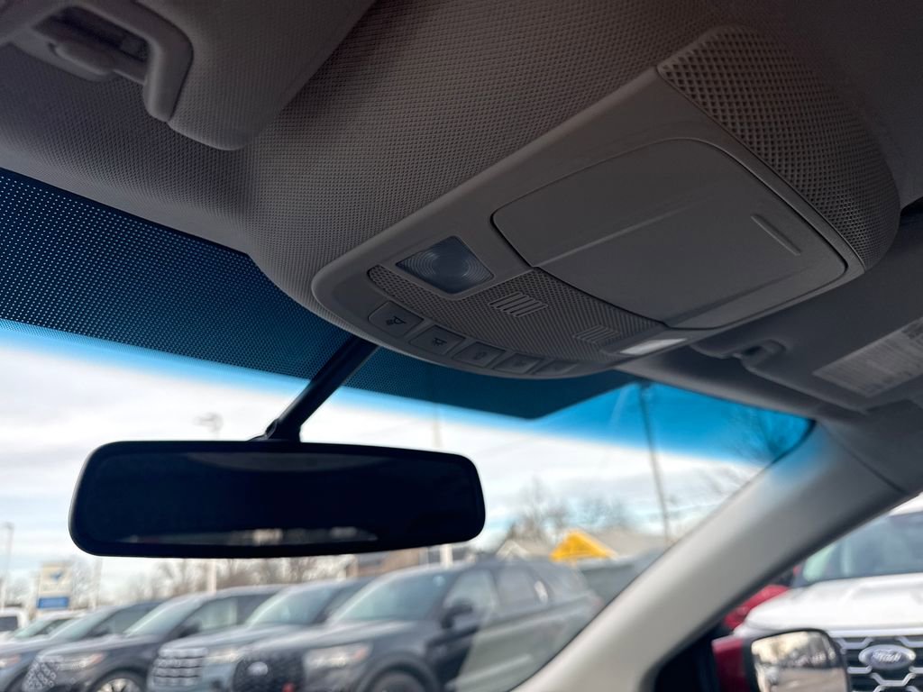 Used 2015 Ford Edge SEL w/ Equipment Group 201A image 36