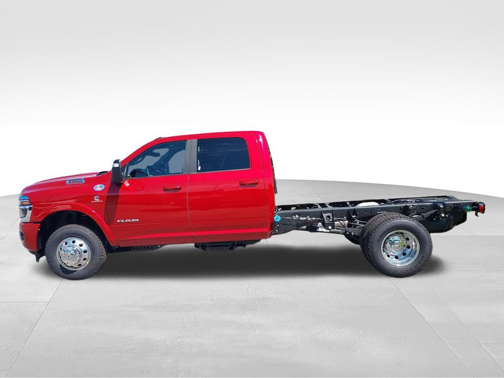 New 2027 RAM 3500 Big Horn w/ Laramie Trim Package AWD/4WD image 2