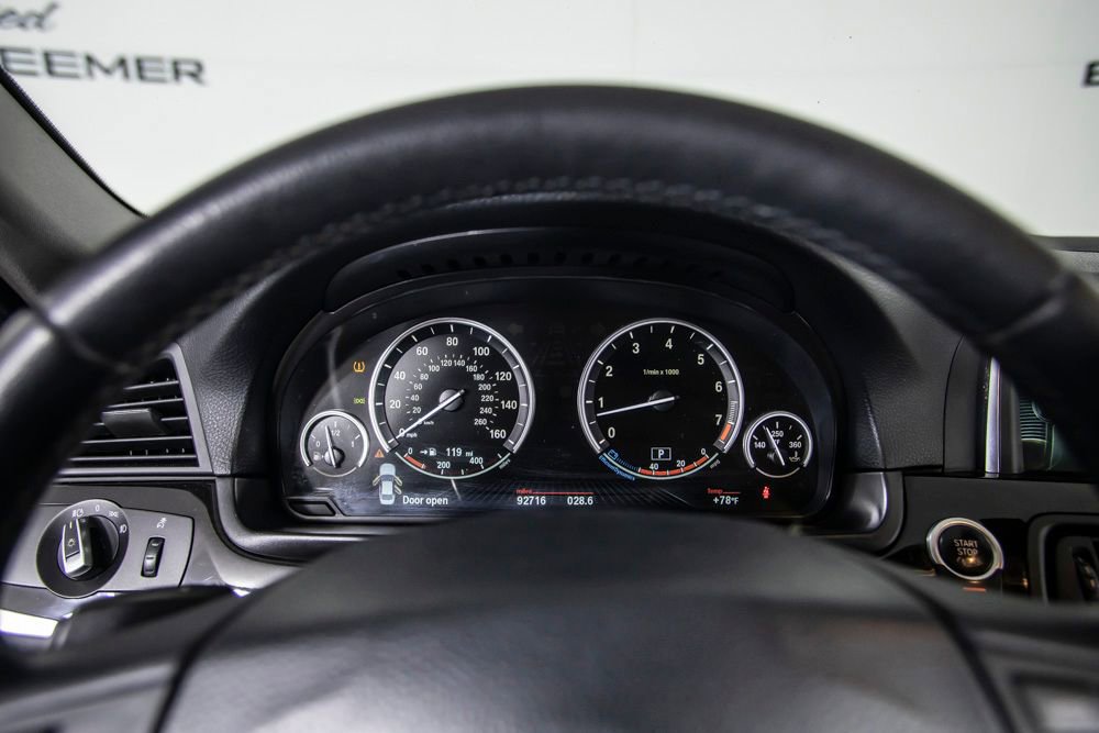 Used 2014 BMW 535i Sedan RWD image 28