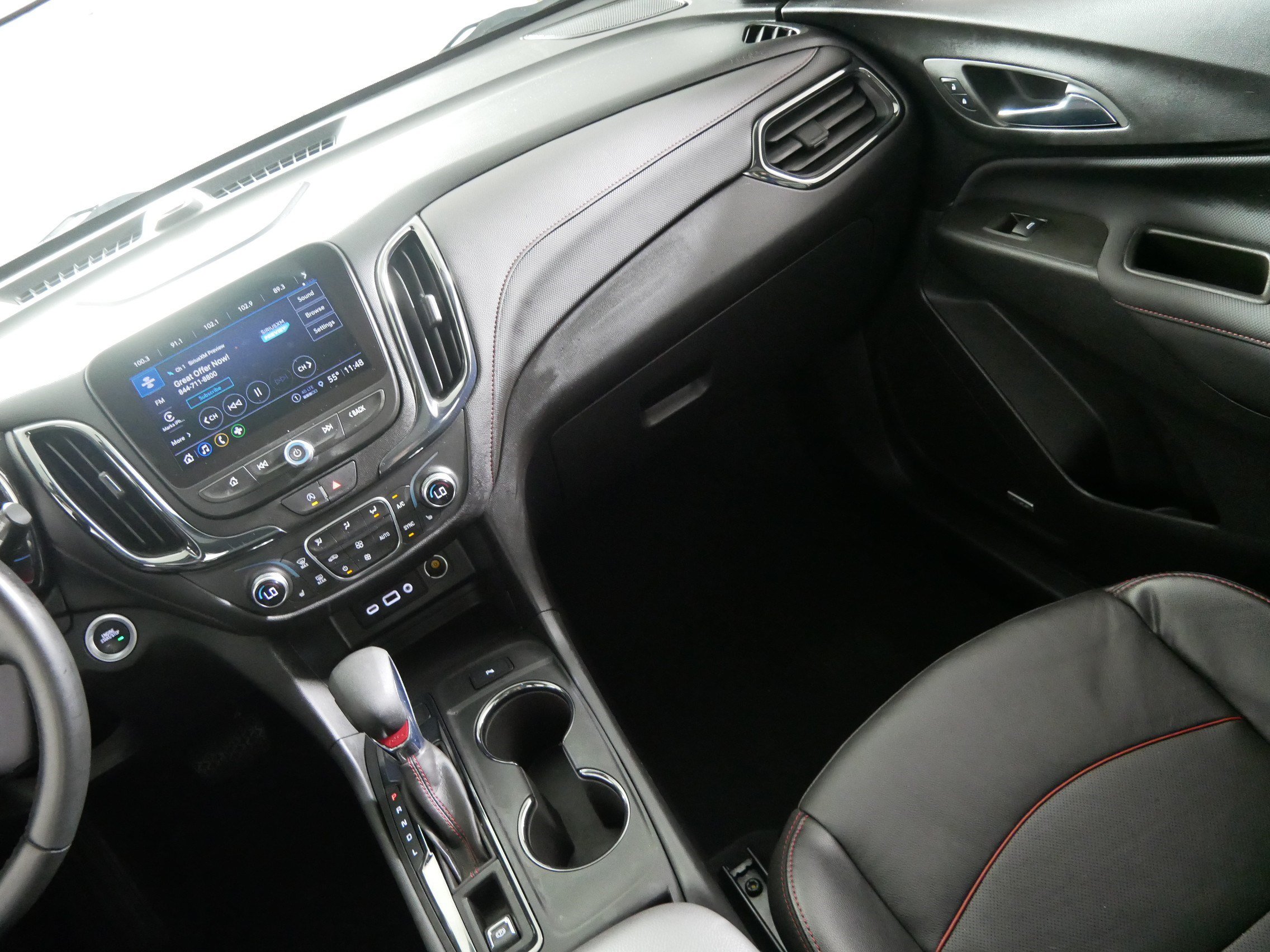 Used 2024 Chevrolet Equinox RS w/ RS Leather Package AWD/4WD image 11