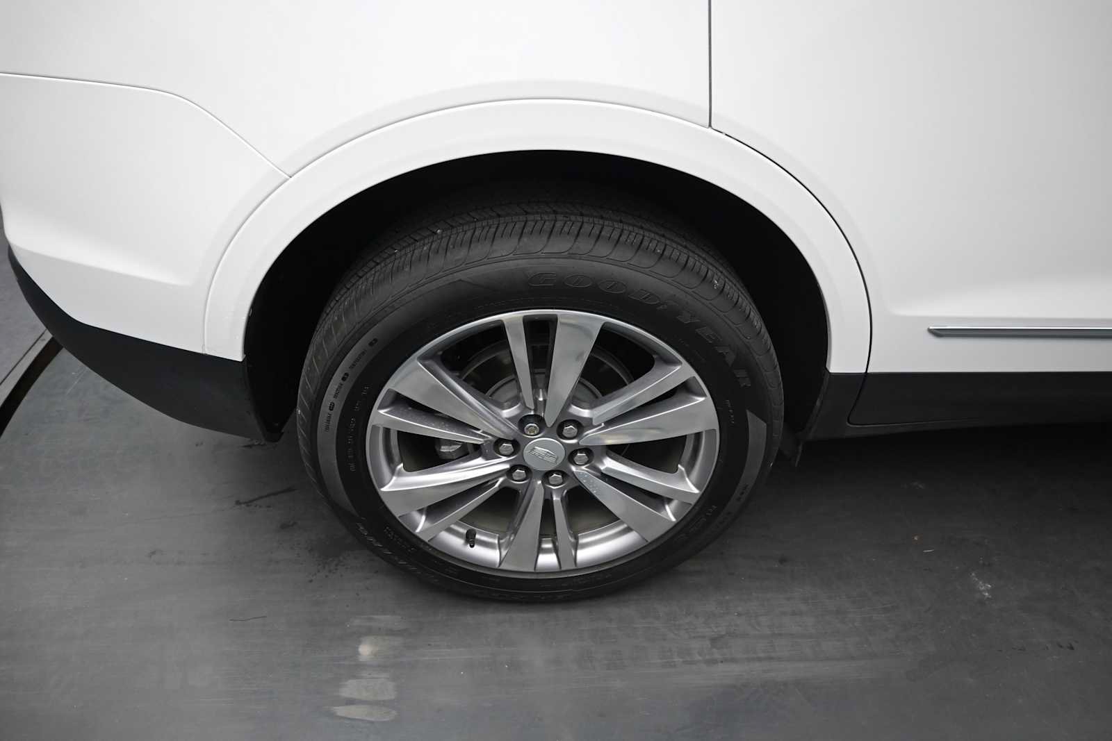 Used 2024 Cadillac XT5 Premium Luxury FWD image 10