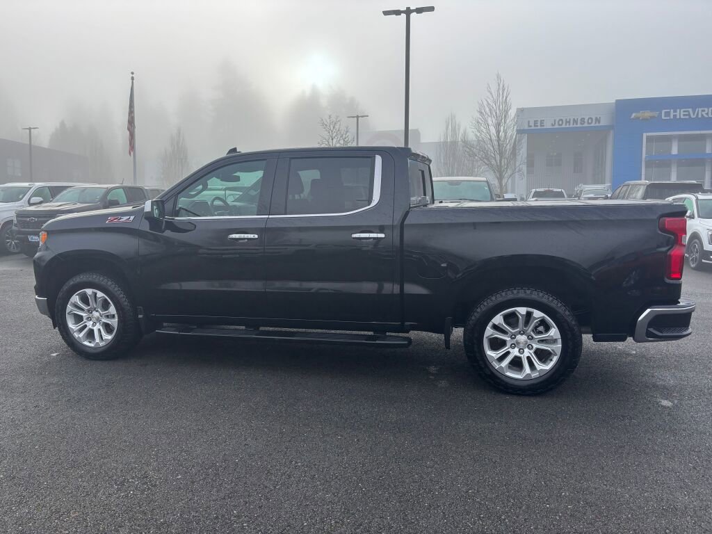 Used 2023 Chevrolet Silverado 1500 LTZ image 8