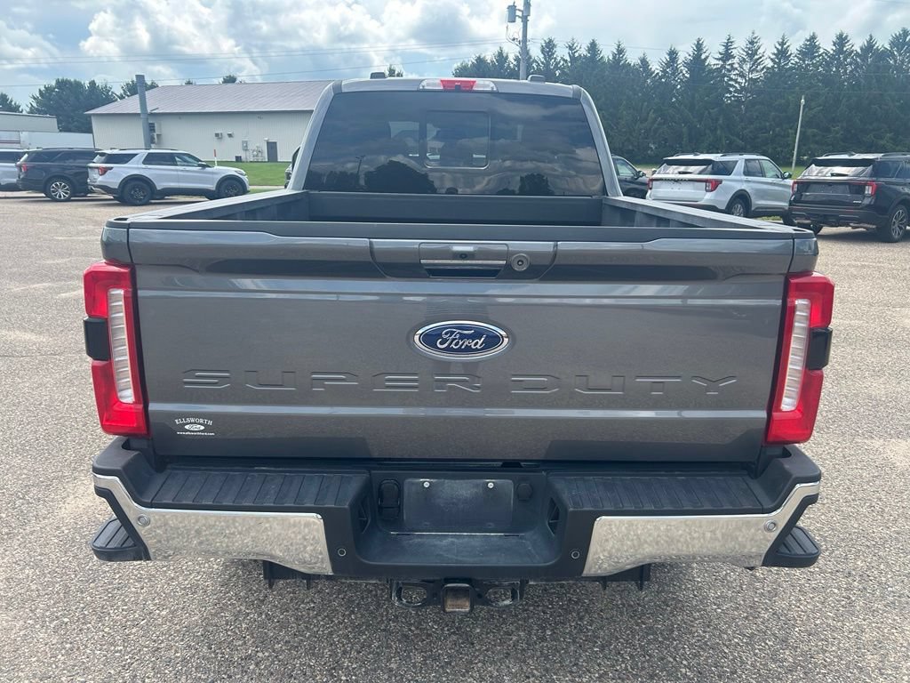 Used 2024 Ford F250 Lariat w/ Chrome Package AWD/4WD image 6