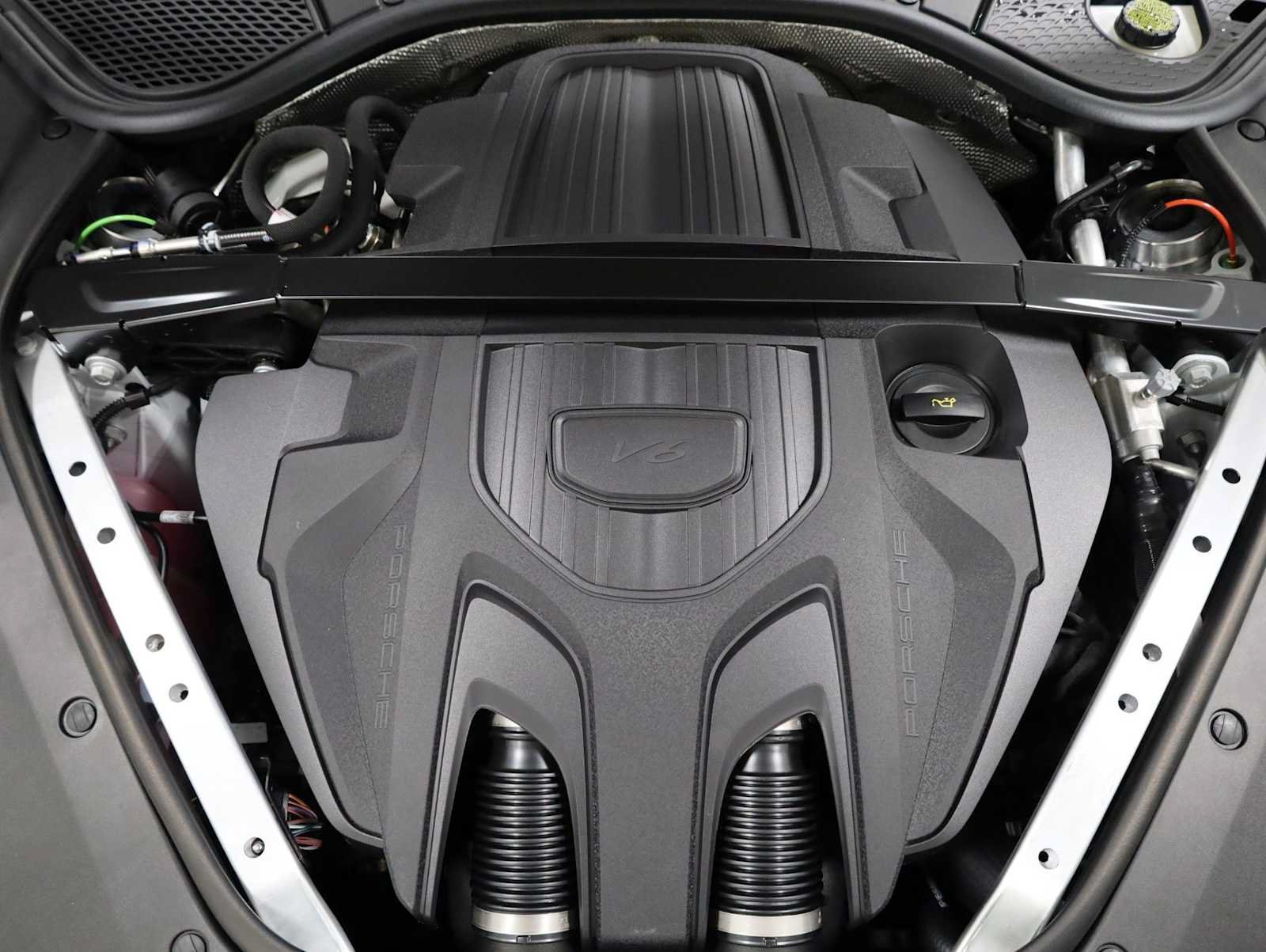 New 2026 Porsche Panamera 4 AWD/4WD image 40