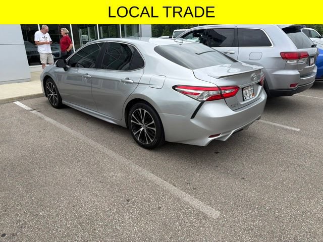 Used 2019 Toyota Camry FWD image 4