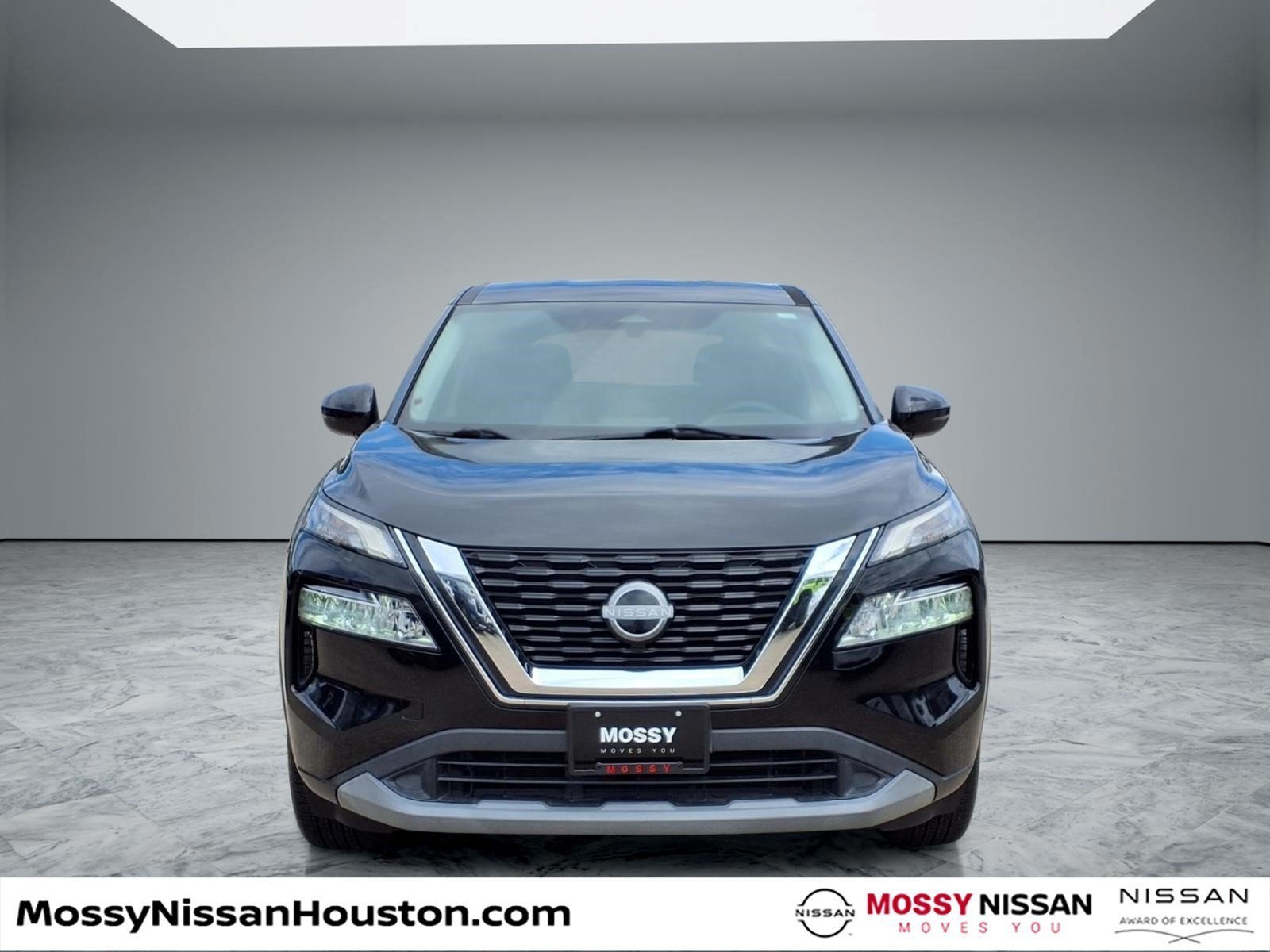 Used 2022 Nissan Rogue SV FWD image 3