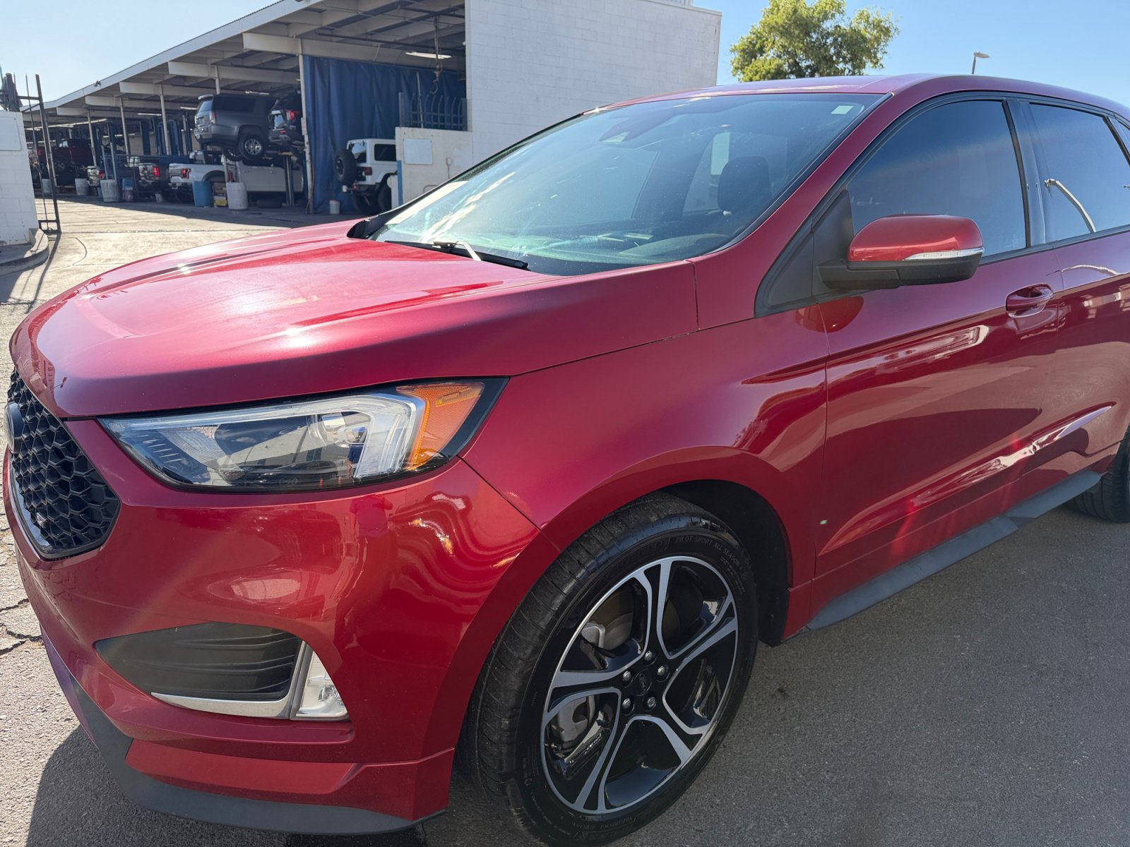 Used 2023 Ford Edge ST AWD/4WD image 10