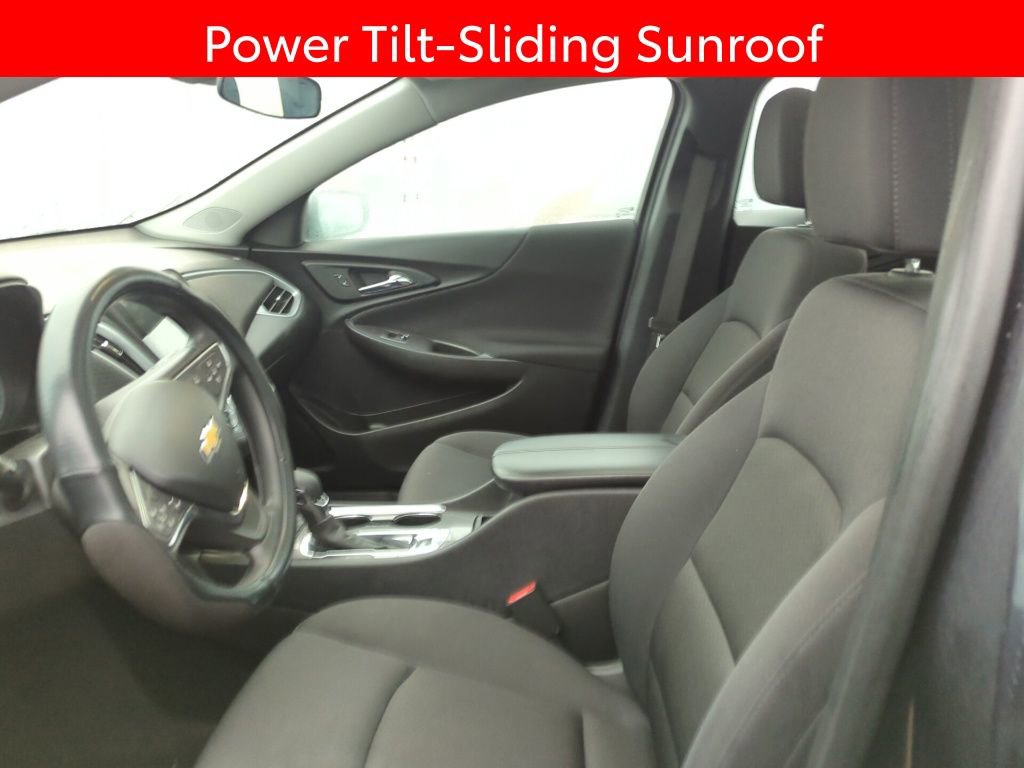 Used 2023 Chevrolet Malibu LT w/ Driver Confidence Package image 5