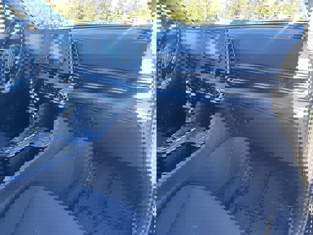 Certified 2023 Kia Sportage LX image 9