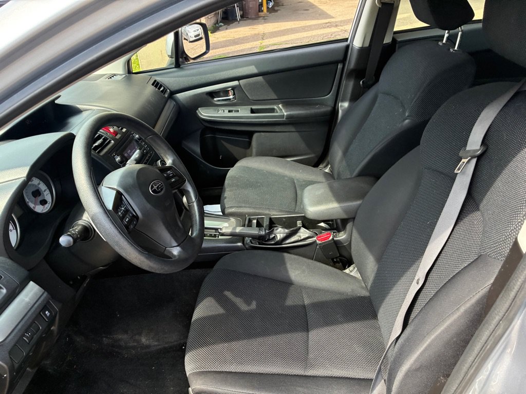 Used 2013 Subaru Impreza 2.0i Premium w/ All-Weather Pkg AWD/4WD image 10