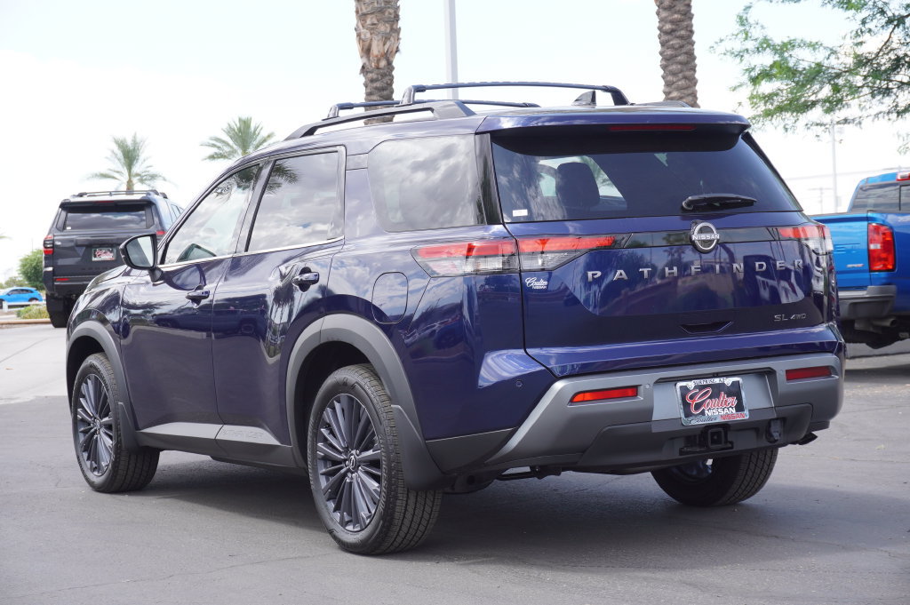 New 2026 Nissan Pathfinder SL w/ SL Premium Package AWD/4WD image 3