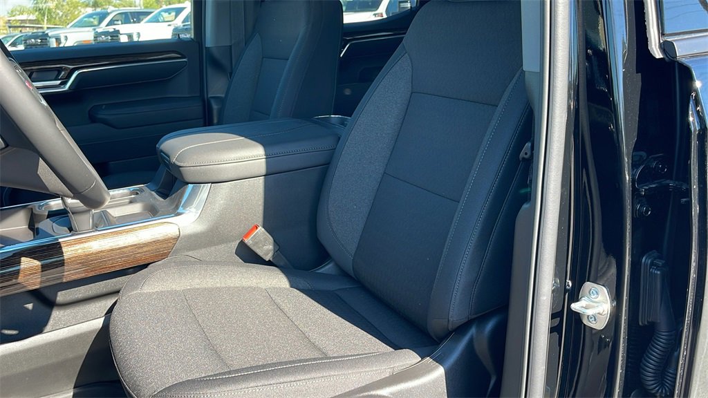 New 2026 GMC Sierra 1500 Elevation image 10