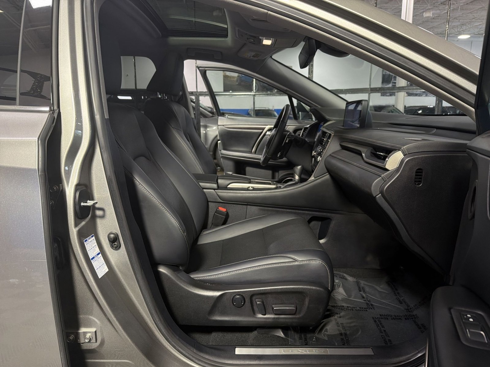 Used 2020 Lexus RX 350 AWD w/ Premium Package image 26