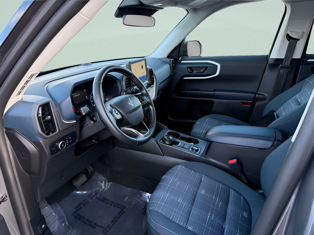 Used 2024 Ford Bronco Sport Heritage w/ Heritage Convenience Package AWD/4WD image 3