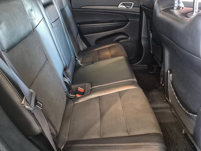 Used 2021 Jeep Grand Cherokee Laredo X RWD image 19
