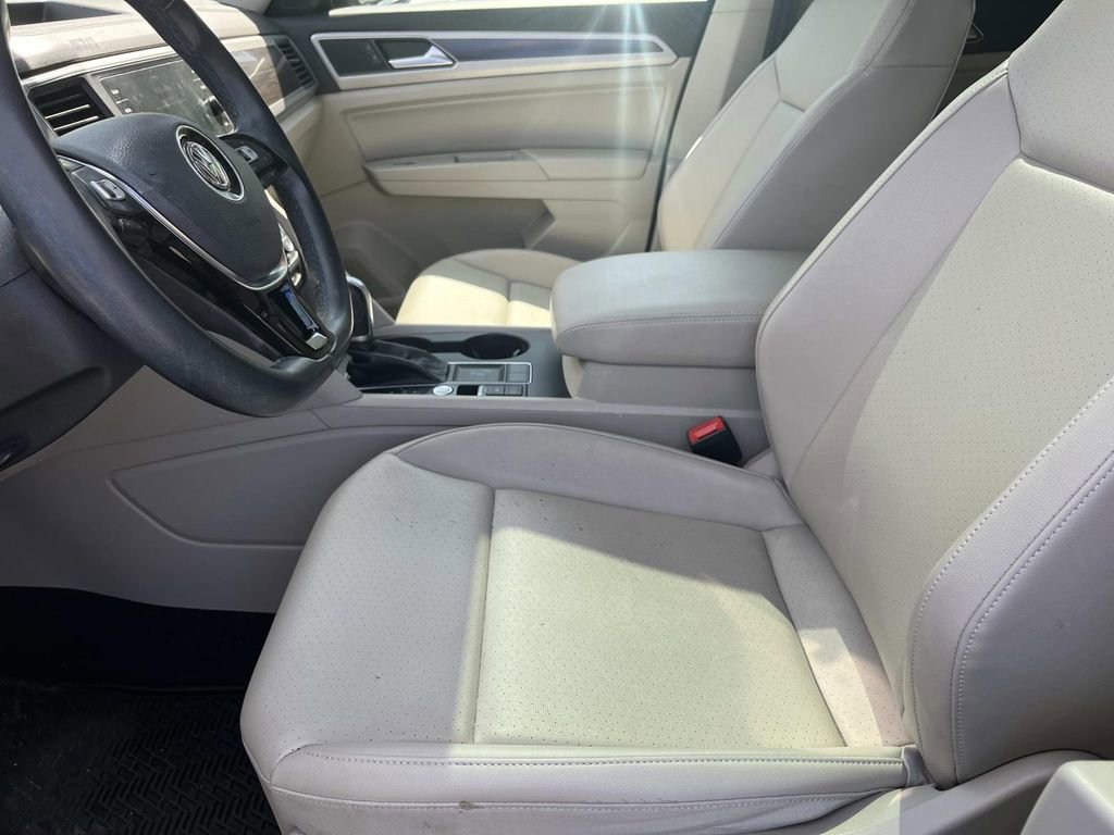Used 2019 Volkswagen Atlas SE image 25