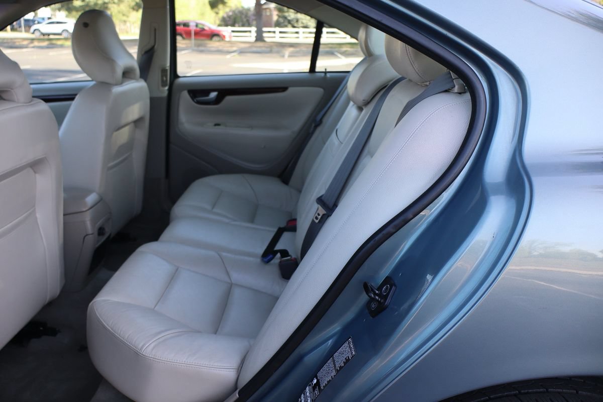 Used 2004 Volvo S60 2.5T AWD/4WD image 20