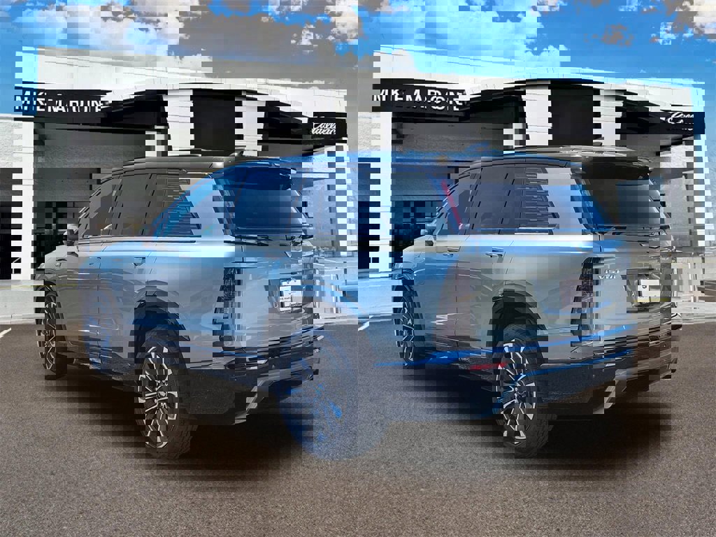 New 2026 Cadillac Vistiq Sport image 2