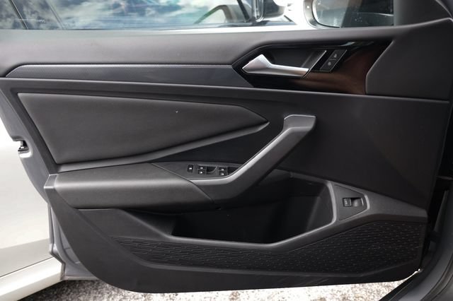 Used 2021 Volkswagen Jetta GLI FWD image 46