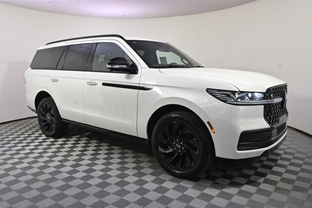 New 2026 Lincoln Navigator Reserve image 8