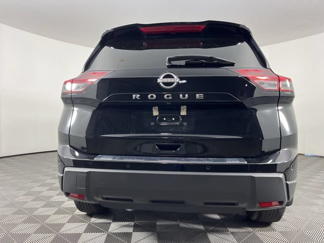 Used 2025 Nissan Rogue SV FWD image 10