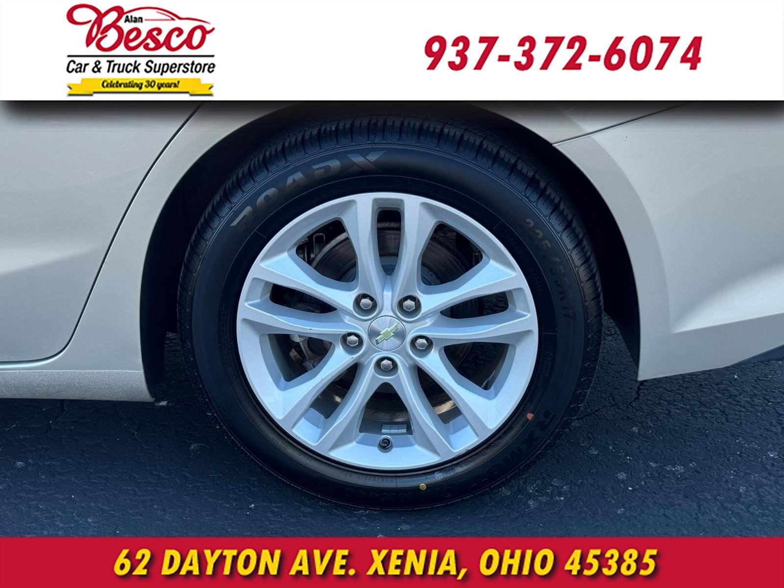 Used 2016 Chevrolet Malibu LT FWD image 6