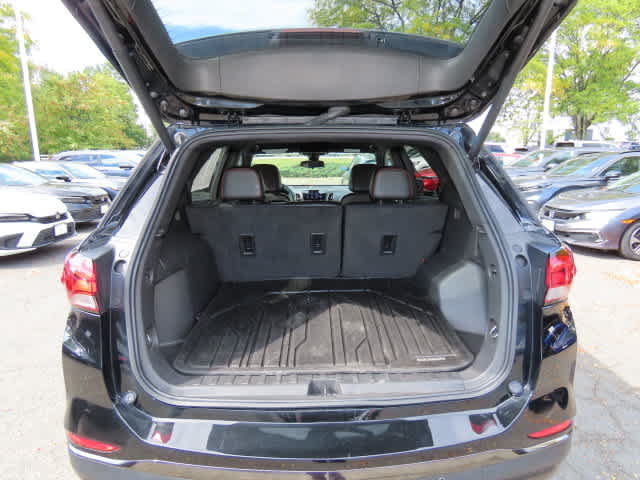 Used 2023 Chevrolet Equinox RS w/ RS Leather Package AWD/4WD image 13