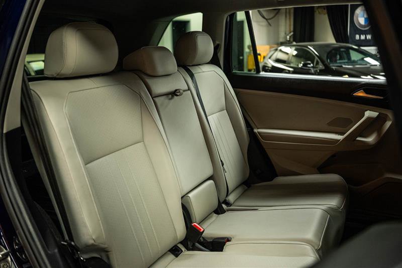 Used 2022 Volkswagen Tiguan SE image 11