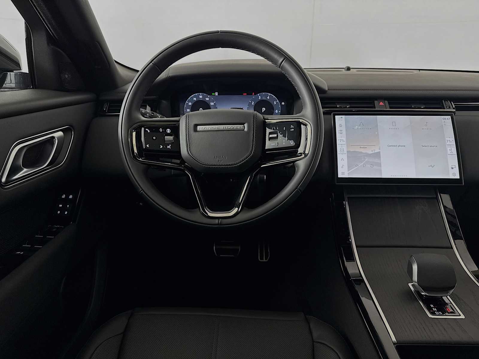 Used 2026 Land Rover Range Rover Velar Dynamic SE AWD/4WD image 23
