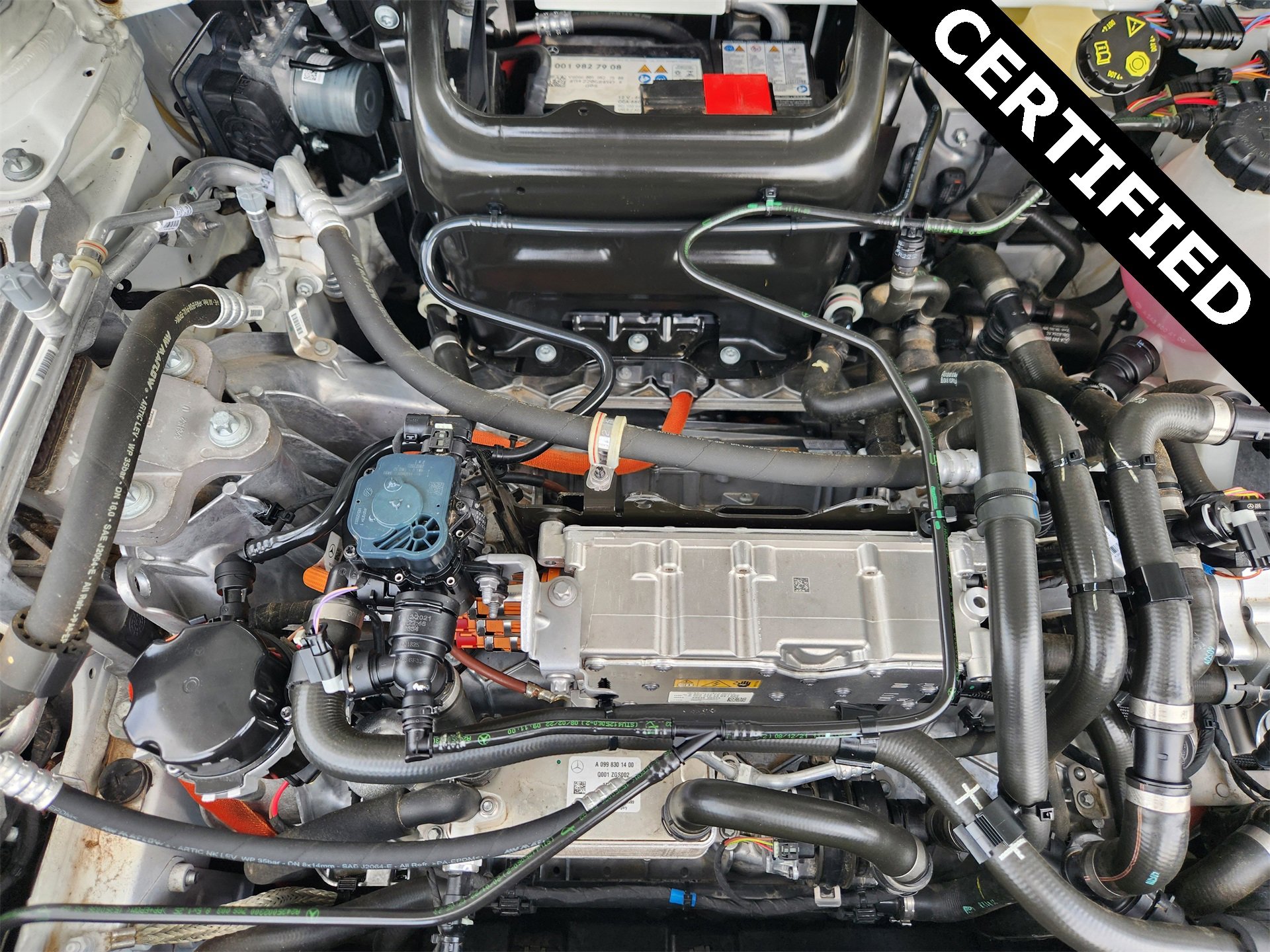 Certified 2022 Mercedes-Benz EQB 300 4MATIC image 32