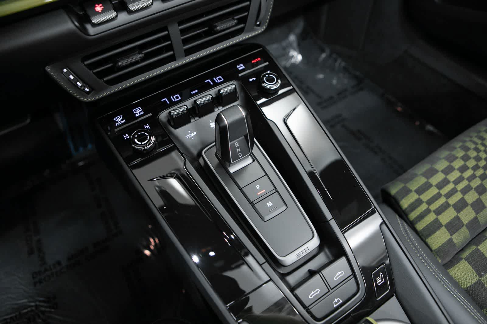 Certified 2026 Porsche 911 GTS RWD image 28
