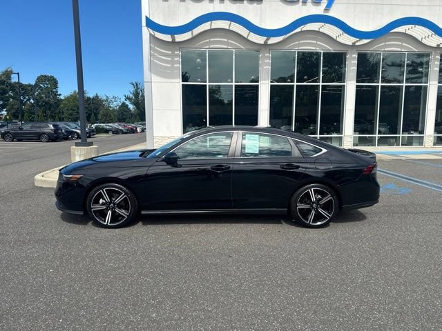 Used 2023 Honda Accord Sport image 5