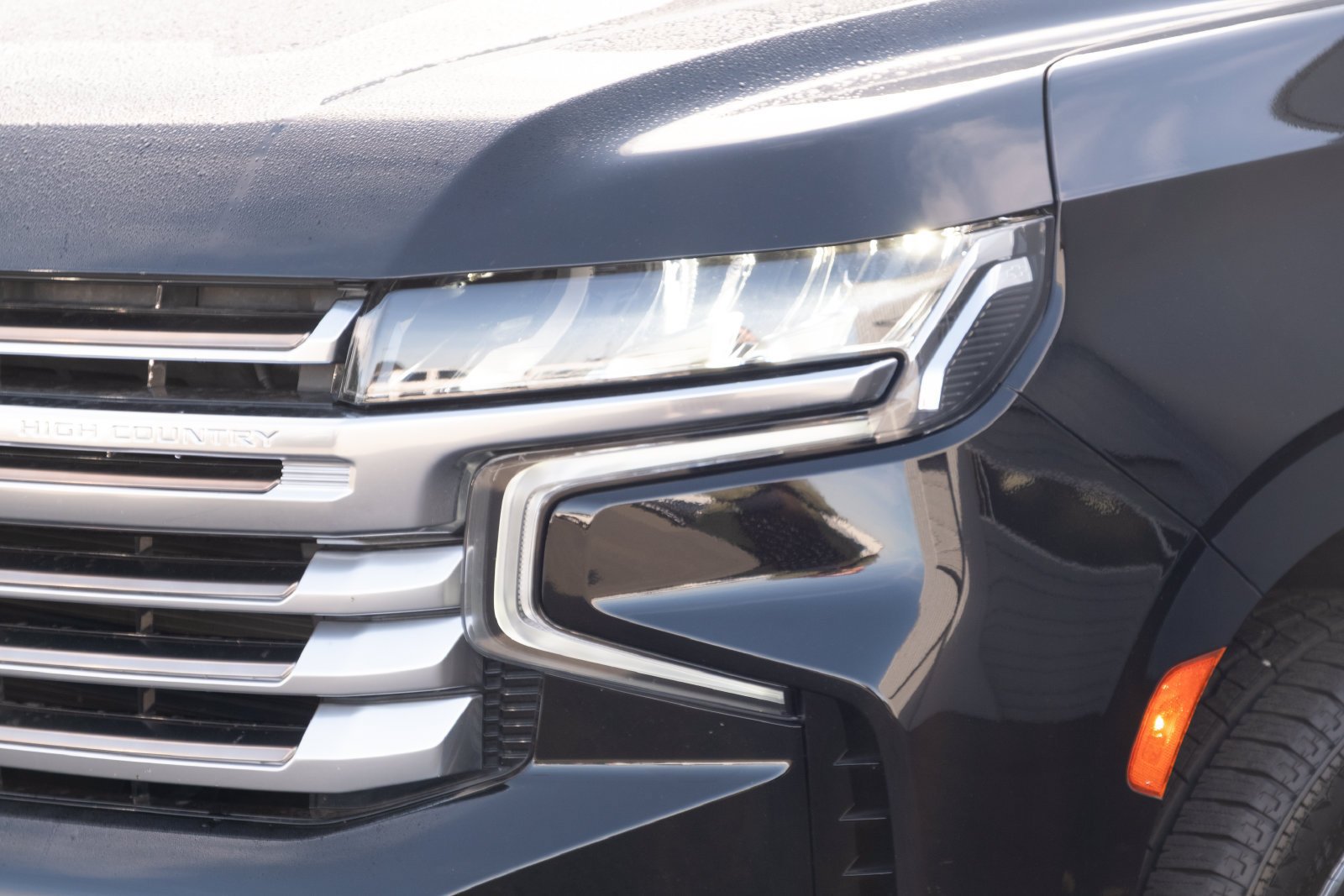Used 2021 Chevrolet Tahoe High Country AWD/4WD image 23