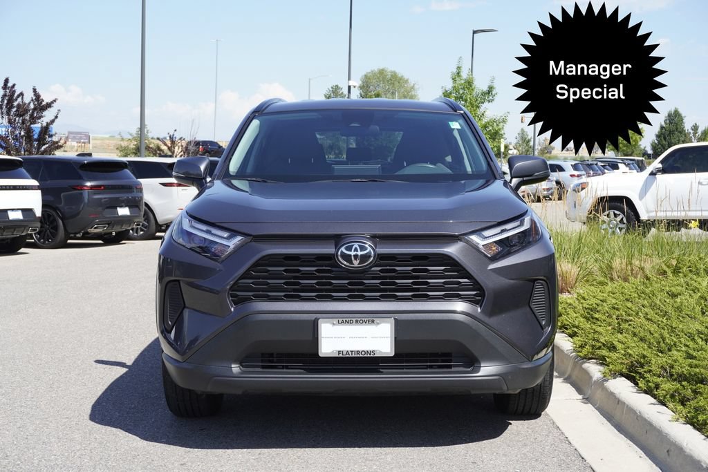 Used 2025 Toyota RAV4 XLE AWD/4WD image 5