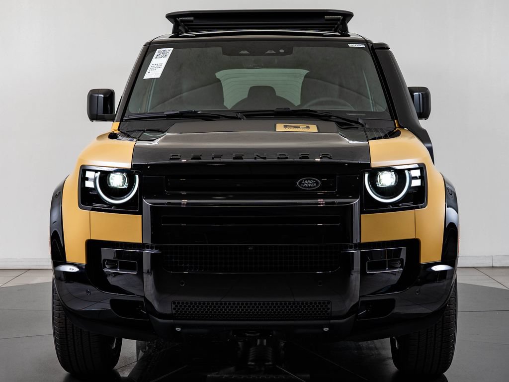 New 2026 Land Rover Defender 110 Trophy Edition AWD/4WD image 2