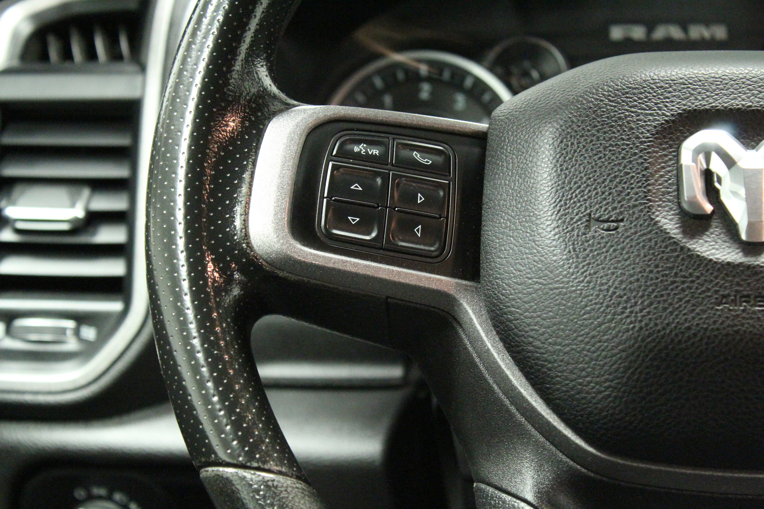 Used 2022 RAM 2500 Tradesman AWD/4WD image 22