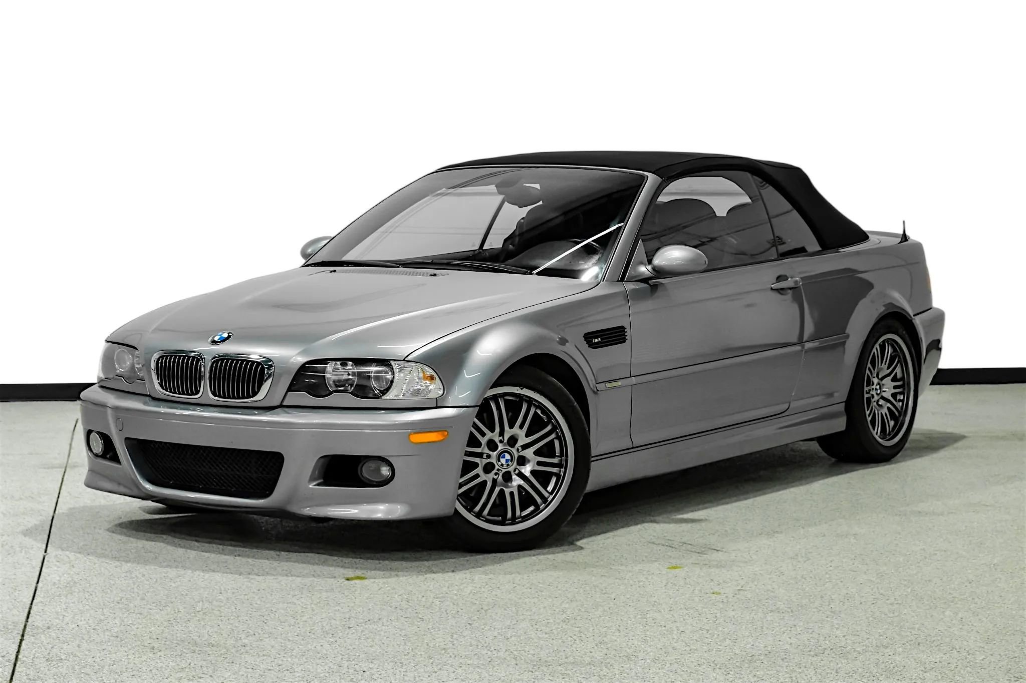 Used 2003 BMW M3 Convertible RWD image 2
