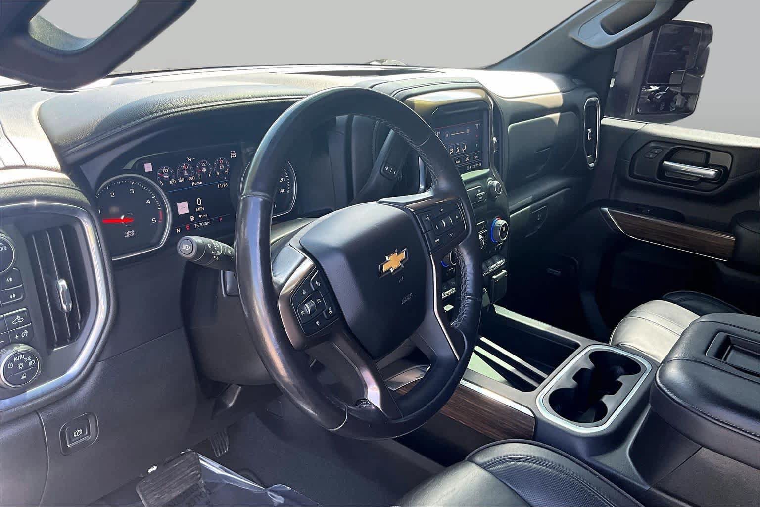 Used 2022 Chevrolet Silverado 2500 High Country w/ Safety Package II AWD/4WD image 18