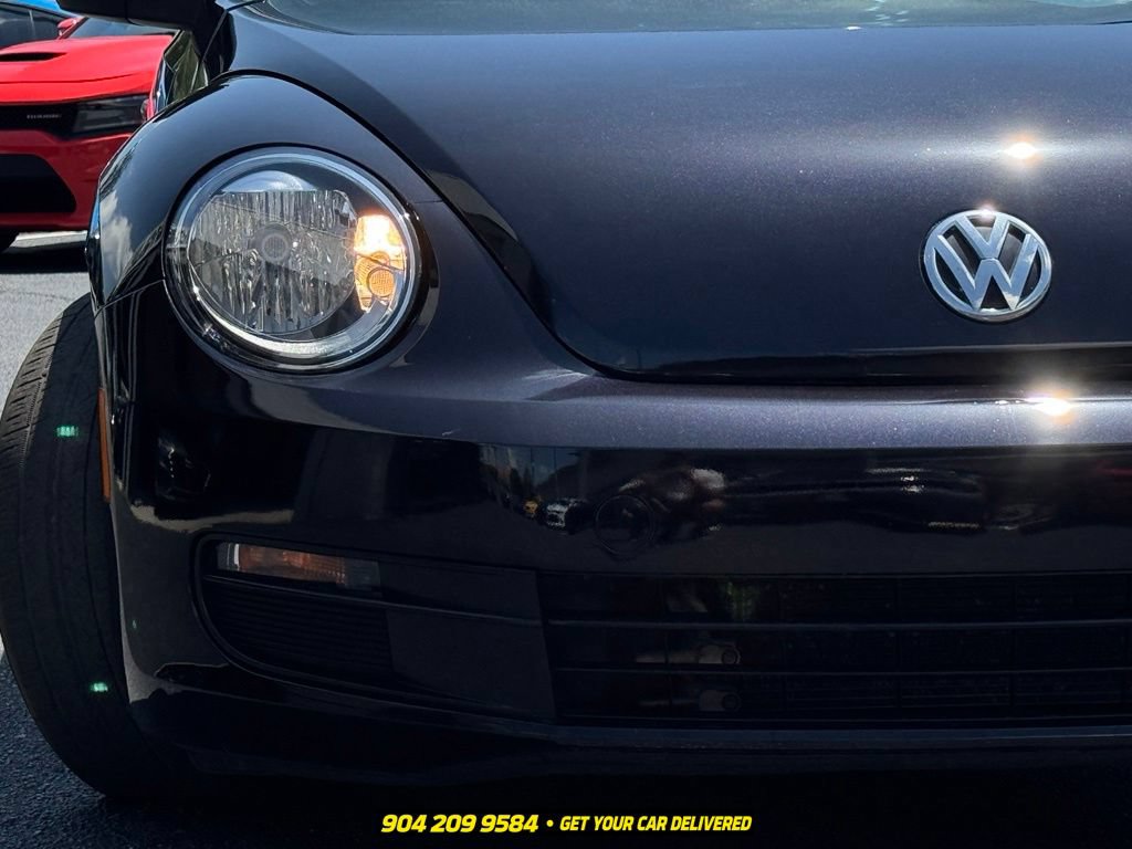 Used 2016 Volkswagen Beetle 1.8T Classic FWD image 11