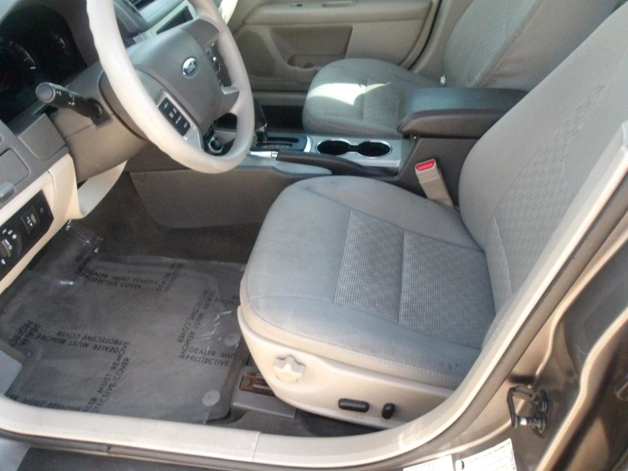 Used 2012 Ford Fusion SE FWD image 19