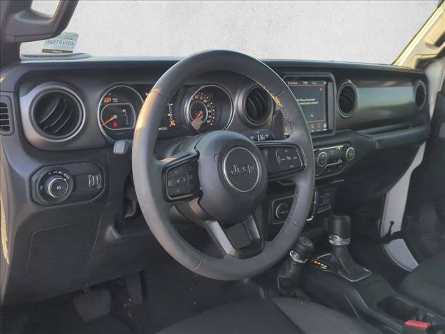 Used 2023 Jeep Wrangler Unlimited Sport AWD/4WD image 9