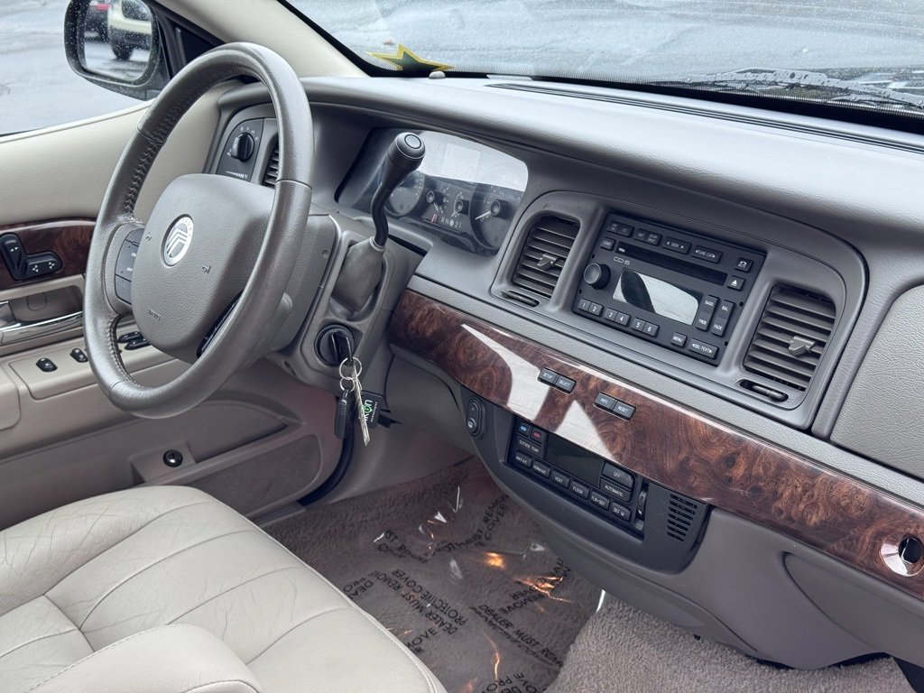 Used 2008 Mercury Grand Marquis LS image 4